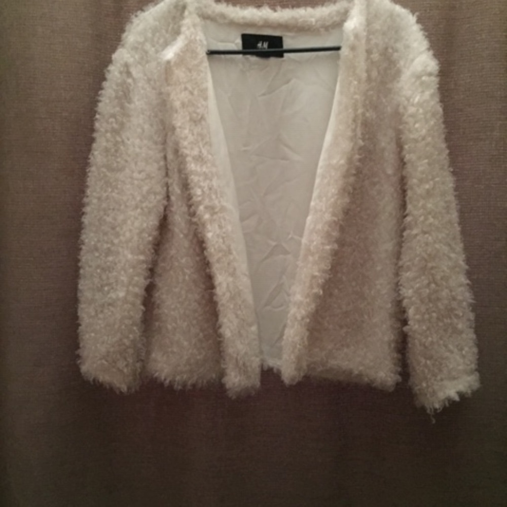 Women's H&M Faux Fur Off White Jacket